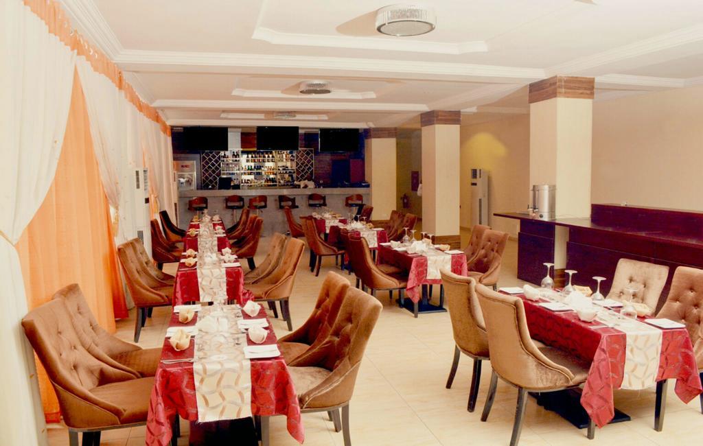 Sweet Spirit Hotel And Suites Danag - 포트하커트 외부 사진