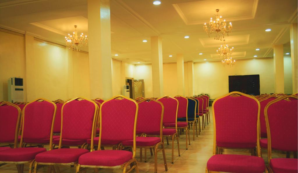 Sweet Spirit Hotel And Suites Danag - 포트하커트 외부 사진