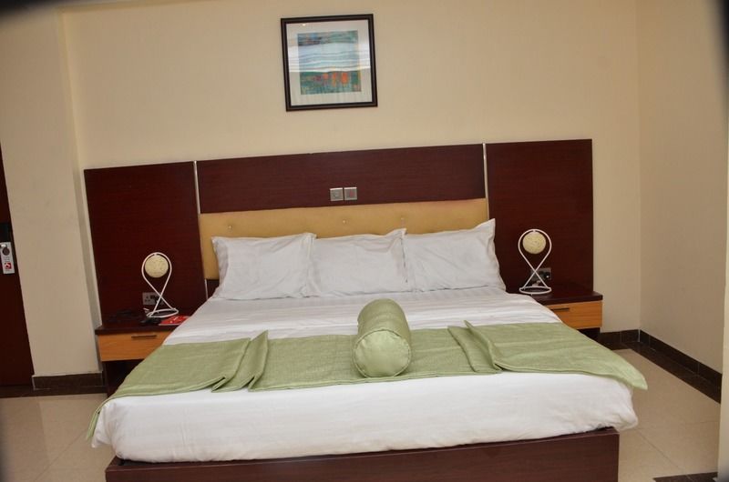 Sweet Spirit Hotel And Suites Danag - 포트하커트 외부 사진