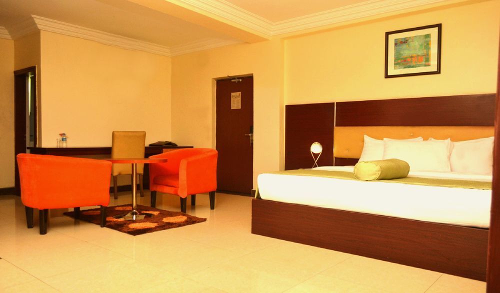 Sweet Spirit Hotel And Suites Danag - 포트하커트 외부 사진