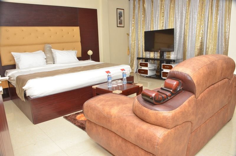 Sweet Spirit Hotel And Suites Danag - 포트하커트 외부 사진